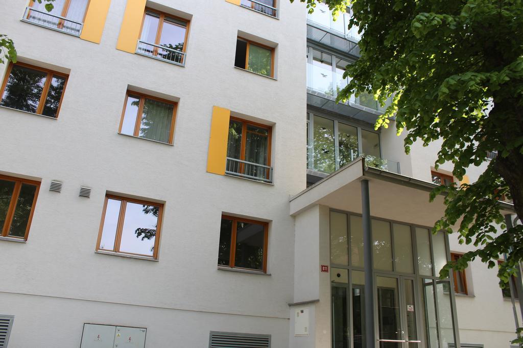Apartment Promenada Poděbrady Exteriör bild